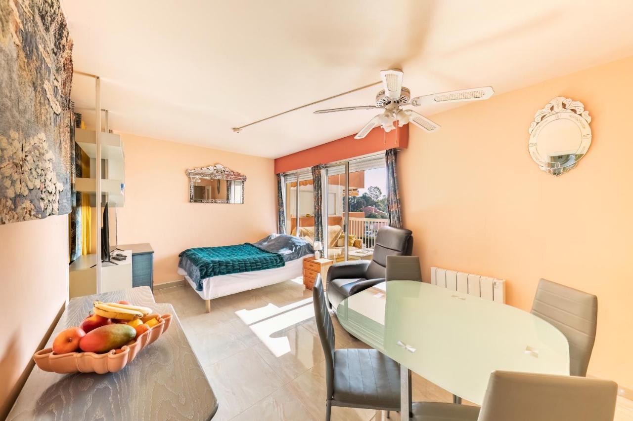 Apartment Boulouris Saint-Raphaël Esterno foto